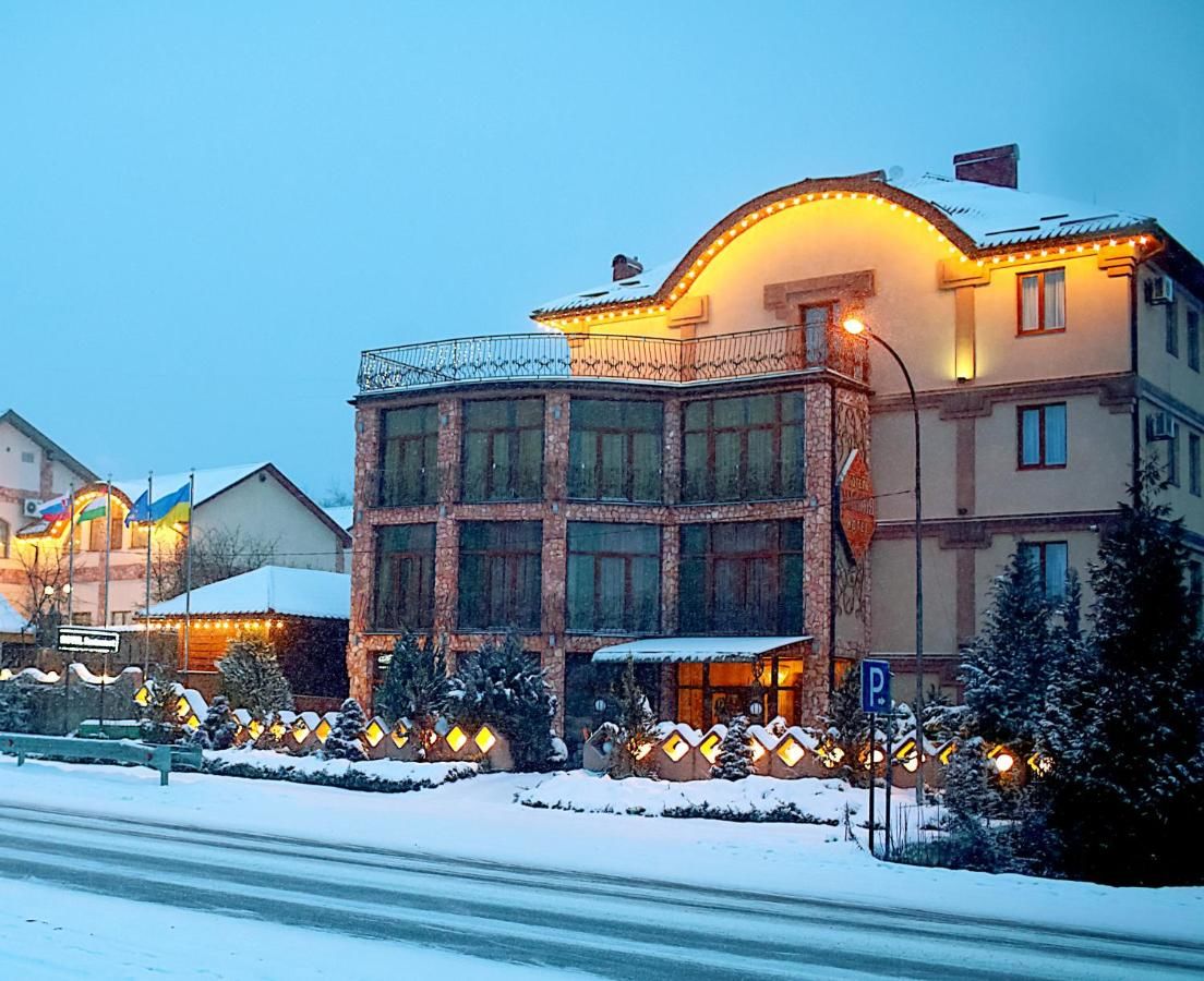 Отель Hotel Kilikiya Ужгород-6